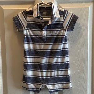 Old Navy Blue stripe Romper size 6-12m
